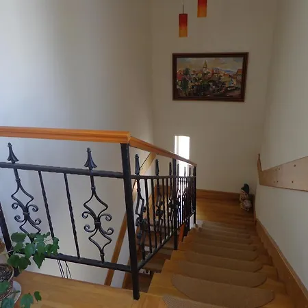 Semafor Penzión pre hostí